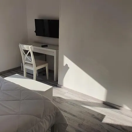Miga Centro Otel Grado